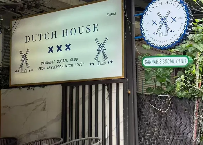 S Sukhumvit 48 Near Phrakanong Bts 202 Hostel